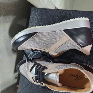 Black and Cream Sneakers with Chunky Sole and Textured Upper